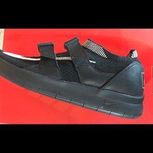 Nikelab air sockracer flyknit